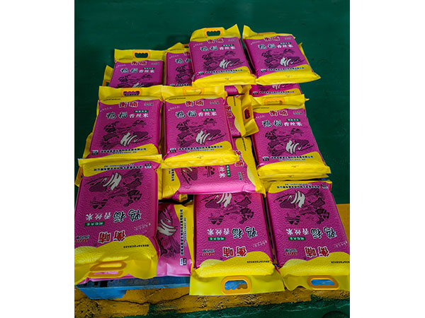 鸭福香丝米 鸭福香丝米